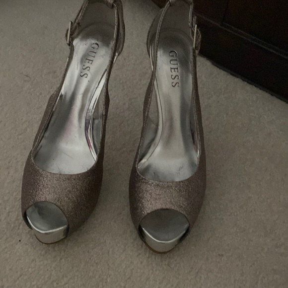 Women guess glitter high heels open toe shoes size 71/2 - Picture 1 of 3